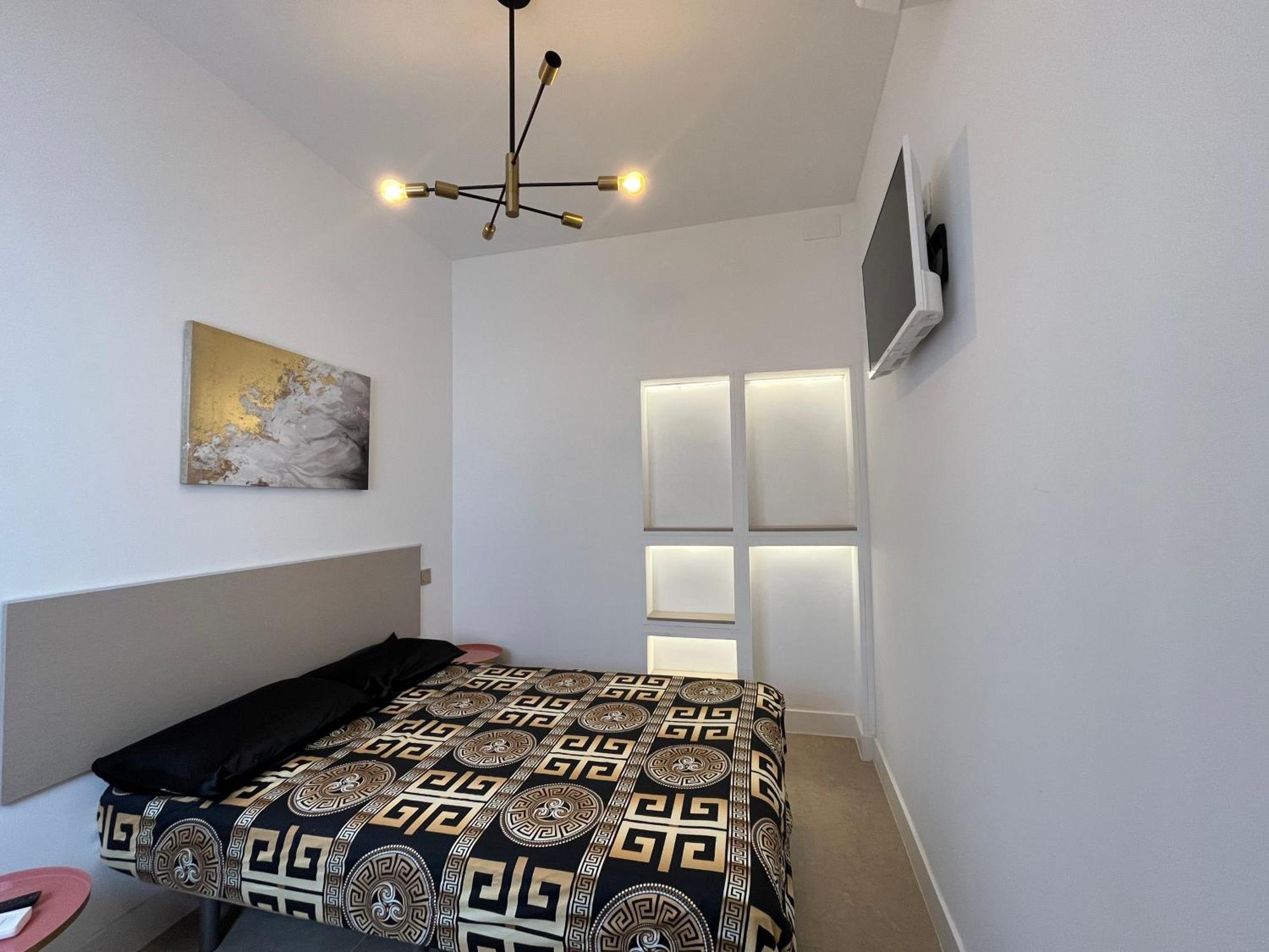 Loft4 Luxury Vacation Deluxe Plaza Mayor มาดริด ภายนอก รูปภาพ